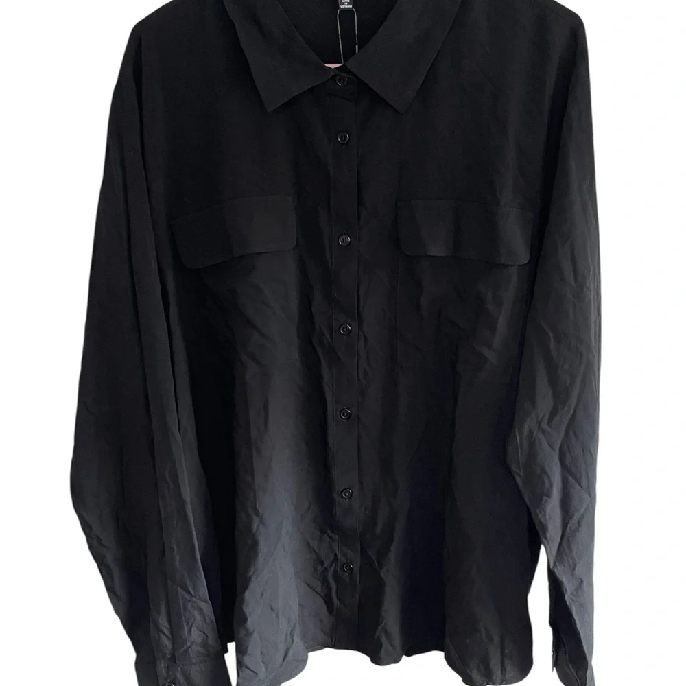 Black button down shirt - Picture 2 of 4